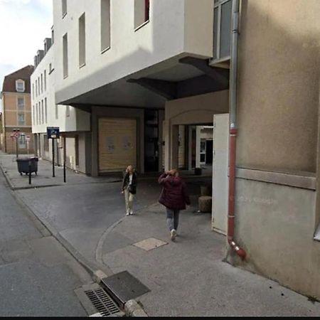 Apartamento Le Saint B au pied de la Cathédrale saint Bénigne Dijon Exterior foto