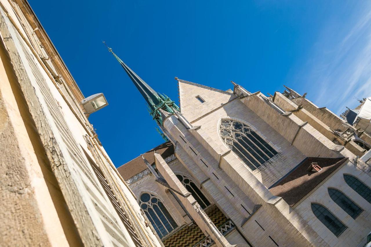 Apartamento Le Saint B au pied de la Cathédrale saint Bénigne Dijon Exterior foto